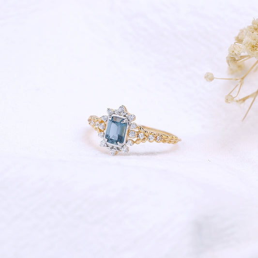 Luna Topaz Ring
